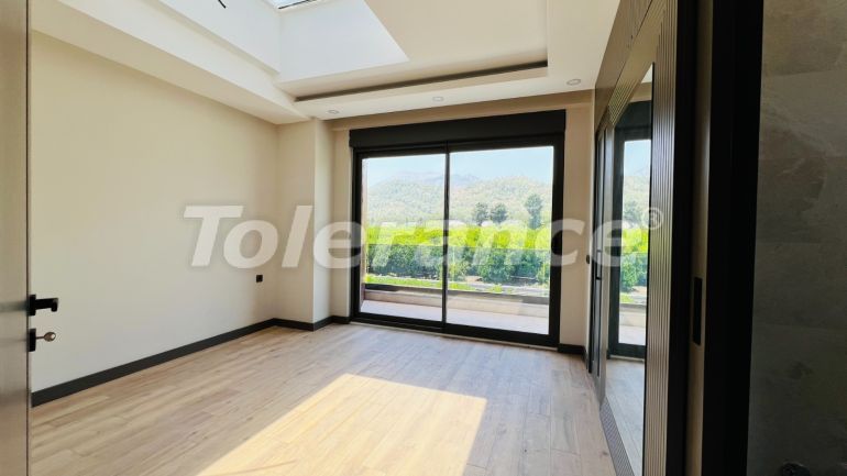 Вилла или дом от застройщика в Центре Кемера, Кемер с бассейном: купить недвижимость в Турции - 136313