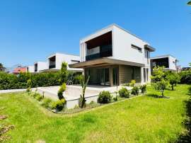 Вилла или дом от застройщика в Центре Кемера, Кемер с бассейном: купить недвижимость в Турции - 136323