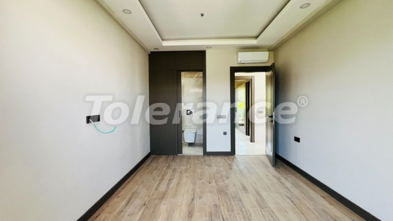 Вилла или дом от застройщика в Центре Кемера, Кемер с бассейном: купить недвижимость в Турции - 136333