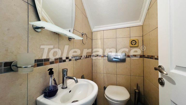 Вилла или дом в Центре Кемера, Кемер с бассейном: купить недвижимость в Турции - 136534