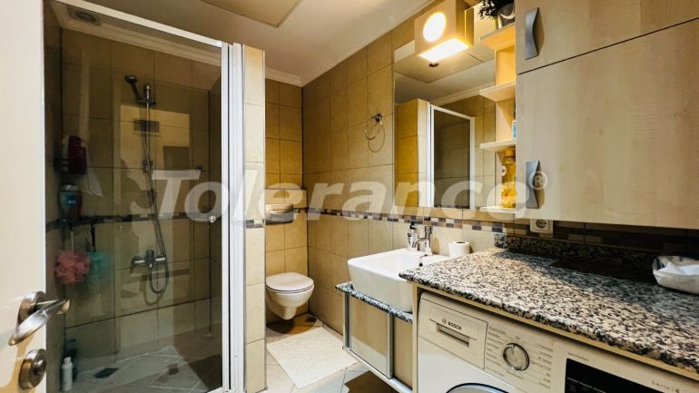 Вилла или дом в Центре Кемера, Кемер с бассейном: купить недвижимость в Турции - 136541