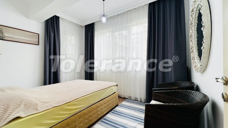 Вилла или дом в Центре Кемера, Кемер с бассейном: купить недвижимость в Турции - 136544