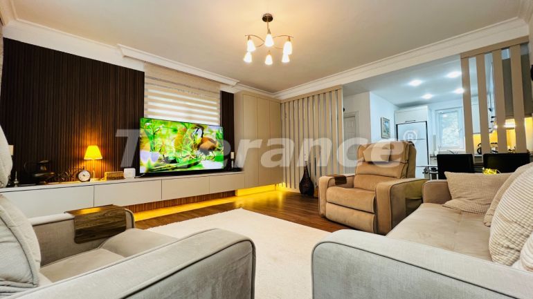 Вилла или дом в Центре Кемера, Кемер с бассейном: купить недвижимость в Турции - 136547