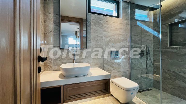 Вилла или дом от застройщика в Центре Кемера, Кемер с бассейном: купить недвижимость в Турции - 136685