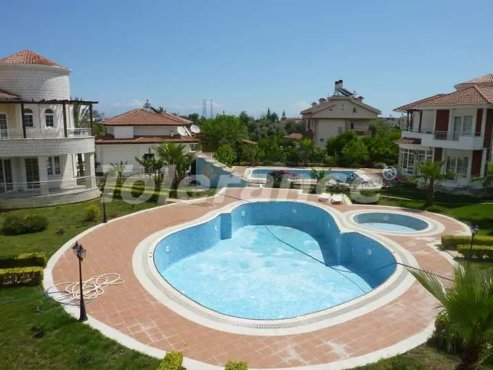 Вилла или дом от застройщика в Центре Кемера, Кемер с бассейном: купить недвижимость в Турции - 4585