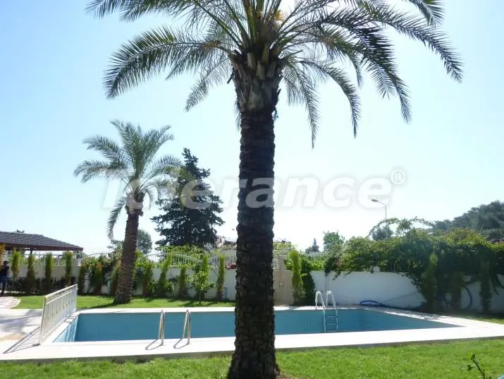 Вилла или дом от застройщика в Центре Кемера, Кемер с бассейном: купить недвижимость в Турции - 4814