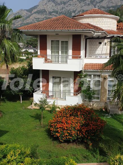 Вилла или дом от застройщика в Центре Кемера, Кемер с бассейном: купить недвижимость в Турции - 57040