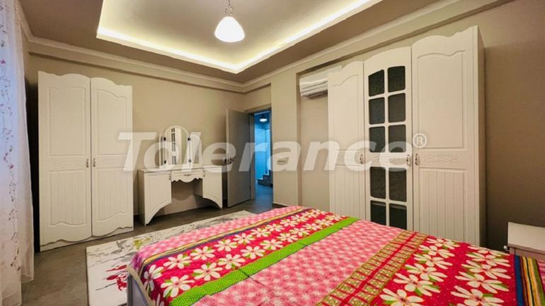 Вилла или дом в Центре Кемера, Кемер с бассейном: купить недвижимость в Турции - 67273