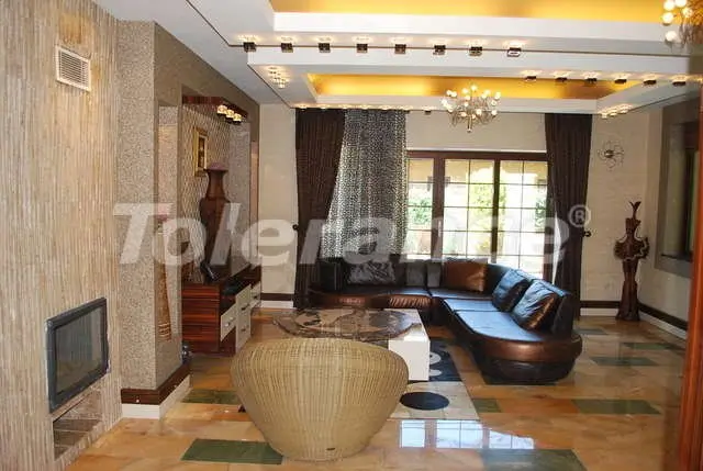 Вилла или дом от застройщика в Центре Кемера, Кемер с бассейном: купить недвижимость в Турции - 9358