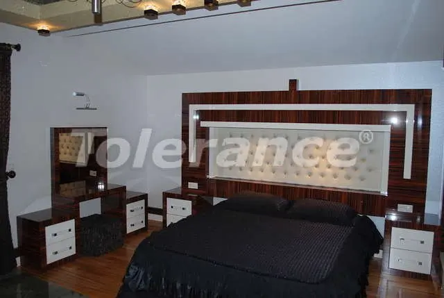 Вилла или дом от застройщика в Центре Кемера, Кемер с бассейном: купить недвижимость в Турции - 9379