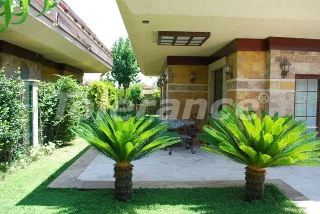 Вилла или дом от застройщика в Центре Кемера, Кемер с бассейном: купить недвижимость в Турции - 9390