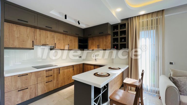 Вилла или дом от застройщика в Центре Кемера, Кемер с бассейном: купить недвижимость в Турции - 95094