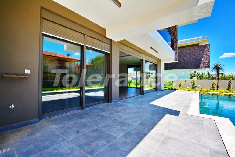 Вилла или дом от застройщика в Дошемеалты, Анталия с бассейном: купить недвижимость в Турции - 104506