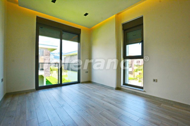 Вилла или дом от застройщика в Дошемеалты, Анталия с бассейном: купить недвижимость в Турции - 104515