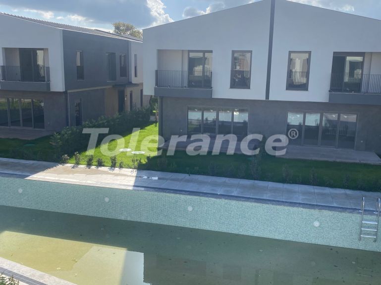 Вилла или дом от застройщика в Дошемеалты, Анталия с бассейном: купить недвижимость в Турции - 104645