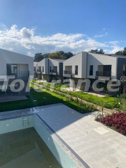 Вилла или дом от застройщика в Дошемеалты, Анталия с бассейном: купить недвижимость в Турции - 104647