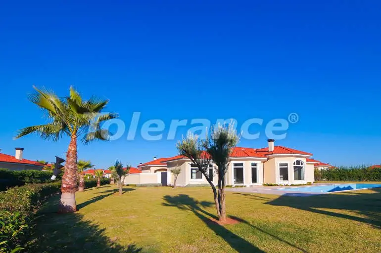 Вилла или дом от застройщика в Дошемеалты, Анталия с бассейном: купить недвижимость в Турции - 10726