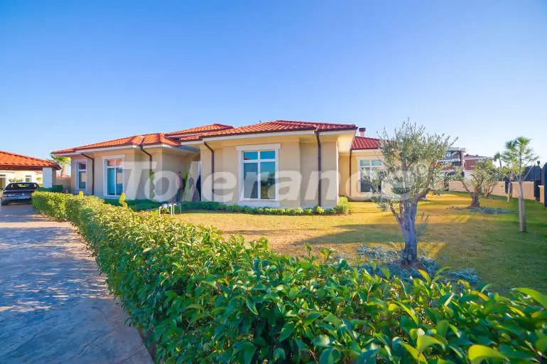 Вилла или дом от застройщика в Дошемеалты, Анталия с бассейном: купить недвижимость в Турции - 10728