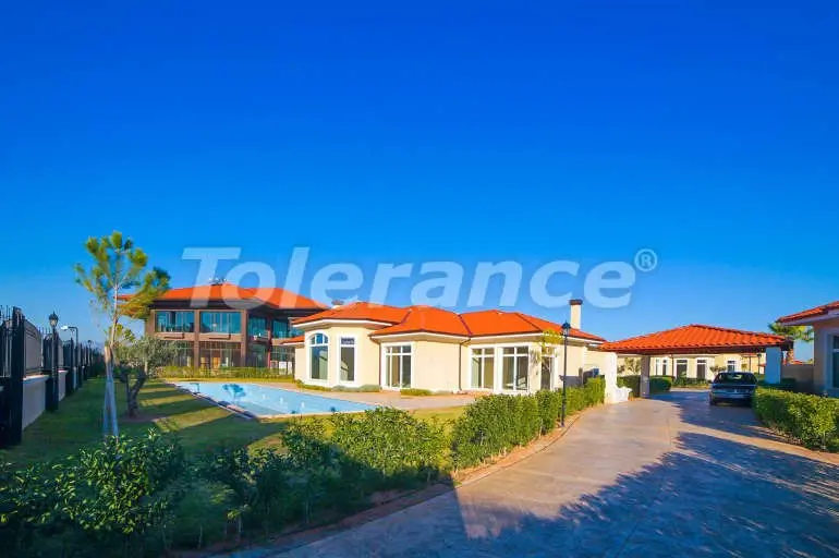 Вилла или дом от застройщика в Дошемеалты, Анталия с бассейном: купить недвижимость в Турции - 10729