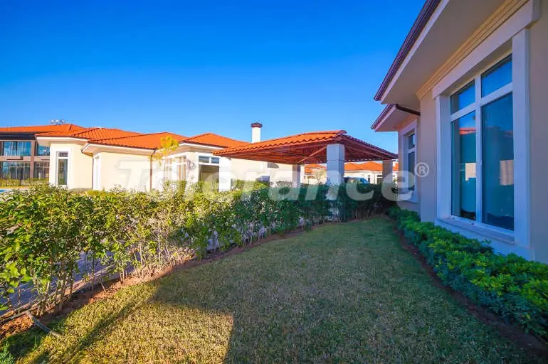 Вилла или дом от застройщика в Дошемеалты, Анталия с бассейном: купить недвижимость в Турции - 10730