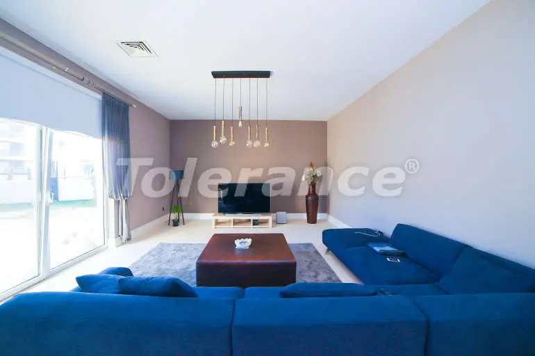 Вилла или дом от застройщика в Дошемеалты, Анталия с бассейном: купить недвижимость в Турции - 10744