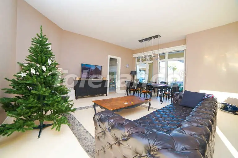 Вилла или дом от застройщика в Дошемеалты, Анталия с бассейном: купить недвижимость в Турции - 10759