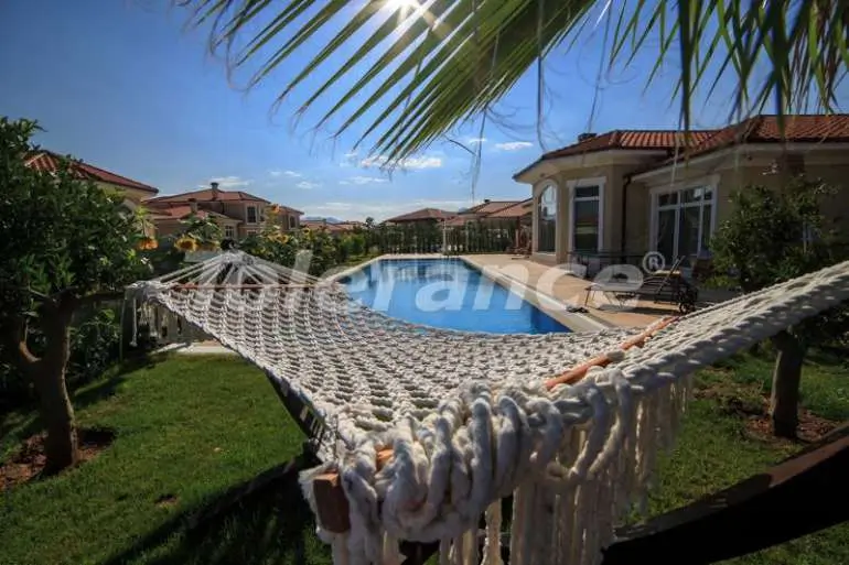 Вилла или дом от застройщика в Дошемеалты, Анталия с бассейном: купить недвижимость в Турции - 10776