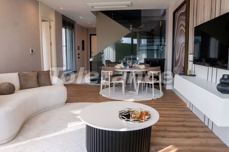 Вилла или дом от застройщика в Дошемеалты, Анталия с бассейном: купить недвижимость в Турции - 108069