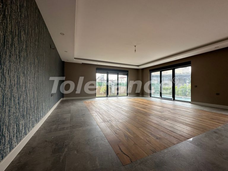 Вилла или дом от застройщика в Дошемеалты, Анталия с бассейном: купить недвижимость в Турции - 108129