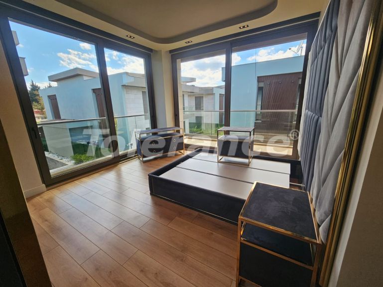 Вилла или дом от застройщика в Дошемеалты, Анталия с бассейном: купить недвижимость в Турции - 108748