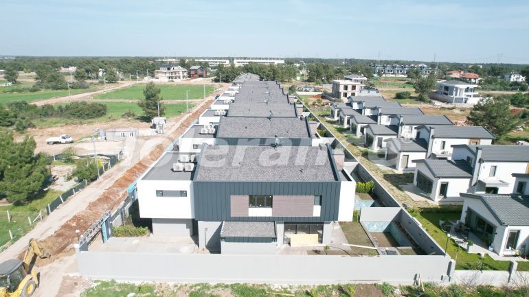 Вилла или дом от застройщика в Дошемеалты, Анталия с бассейном: купить недвижимость в Турции - 108788