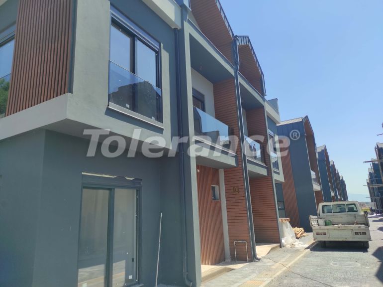 Вилла или дом от застройщика в Дошемеалты, Анталия с бассейном: купить недвижимость в Турции - 109402