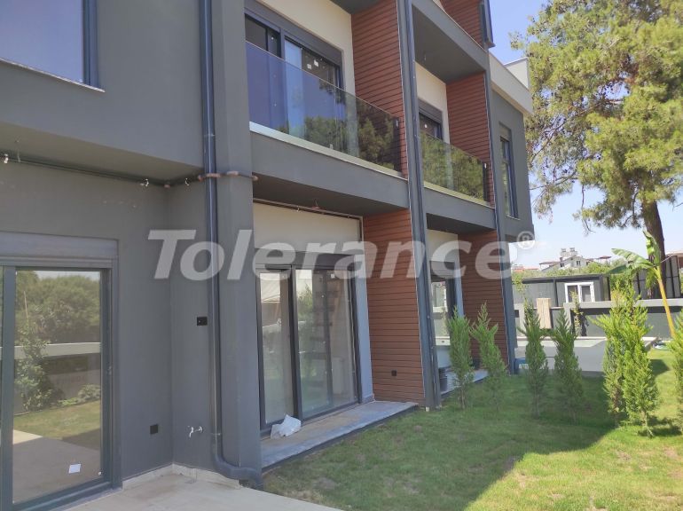 Вилла или дом от застройщика в Дошемеалты, Анталия с бассейном: купить недвижимость в Турции - 109412