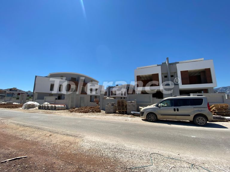 Вилла или дом от застройщика в Дошемеалты, Анталия с бассейном: купить недвижимость в Турции - 110499