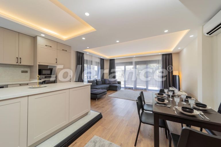 Вилла или дом в Дошемеалты, Анталия с бассейном: купить недвижимость в Турции - 113249