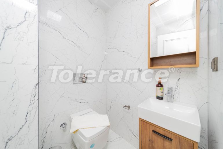 Вилла или дом в Дошемеалты, Анталия с бассейном: купить недвижимость в Турции - 113256