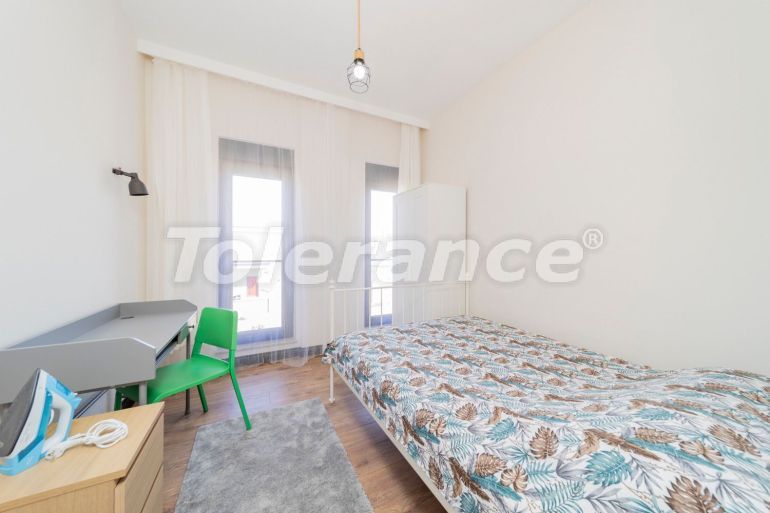 Вилла или дом в Дошемеалты, Анталия с бассейном: купить недвижимость в Турции - 113258