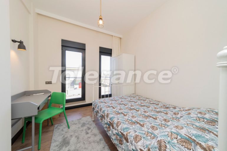 Вилла или дом в Дошемеалты, Анталия с бассейном: купить недвижимость в Турции - 113262