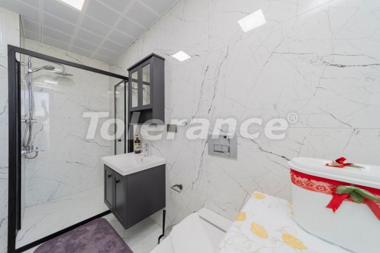 Вилла или дом в Дошемеалты, Анталия с бассейном: купить недвижимость в Турции - 113263