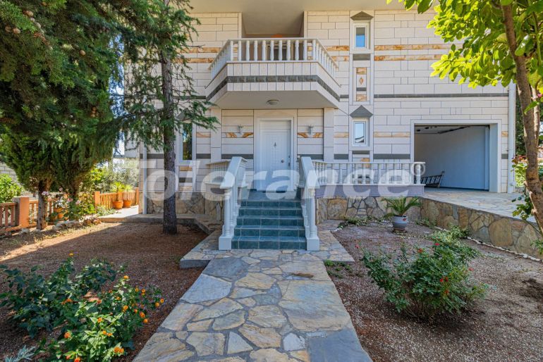 Вилла или дом в Дошемеалты, Анталия: купить недвижимость в Турции - 114567