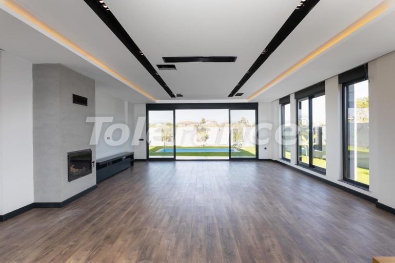 Вилла или дом от застройщика в Дошемеалты, Анталия с бассейном: купить недвижимость в Турции - 116437