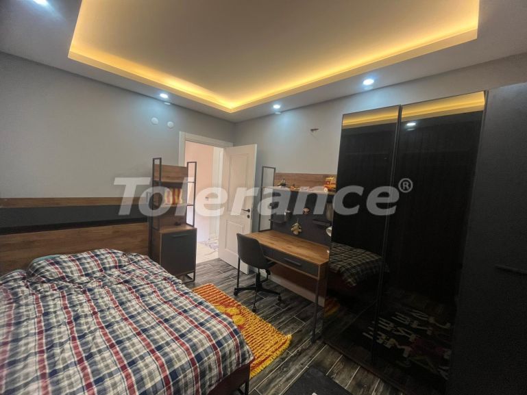 Вилла или дом в Дошемеалты, Анталия с бассейном: купить недвижимость в Турции - 125340