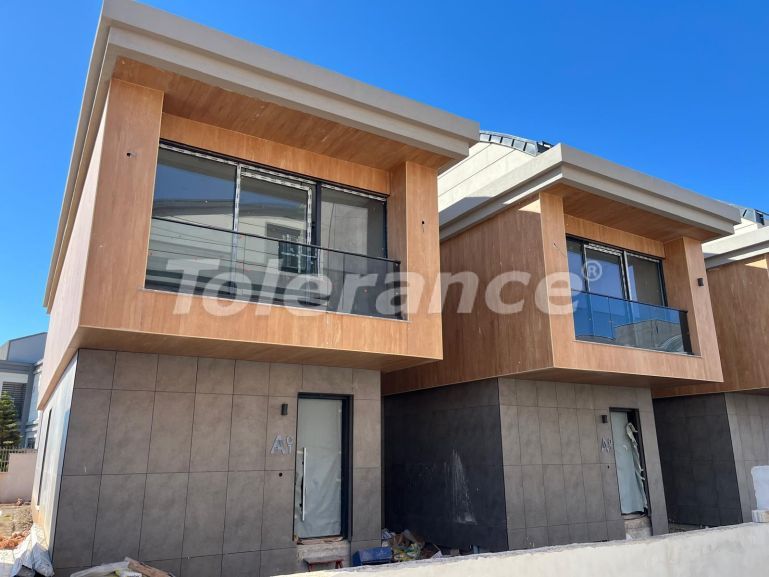 Вилла или дом от застройщика в Дошемеалты, Анталия с бассейном: купить недвижимость в Турции - 125371