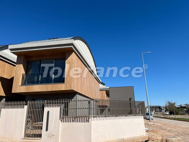 Вилла или дом от застройщика в Дошемеалты, Анталия с бассейном: купить недвижимость в Турции - 125374