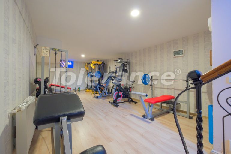 Вилла или дом в Дошемеалты, Анталия с бассейном: купить недвижимость в Турции - 125536