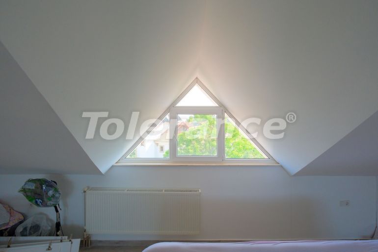 Вилла или дом в Дошемеалты, Анталия с бассейном: купить недвижимость в Турции - 125548