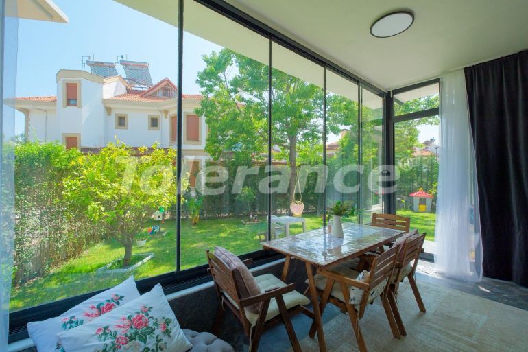 Вилла или дом в Дошемеалты, Анталия с бассейном: купить недвижимость в Турции - 125572