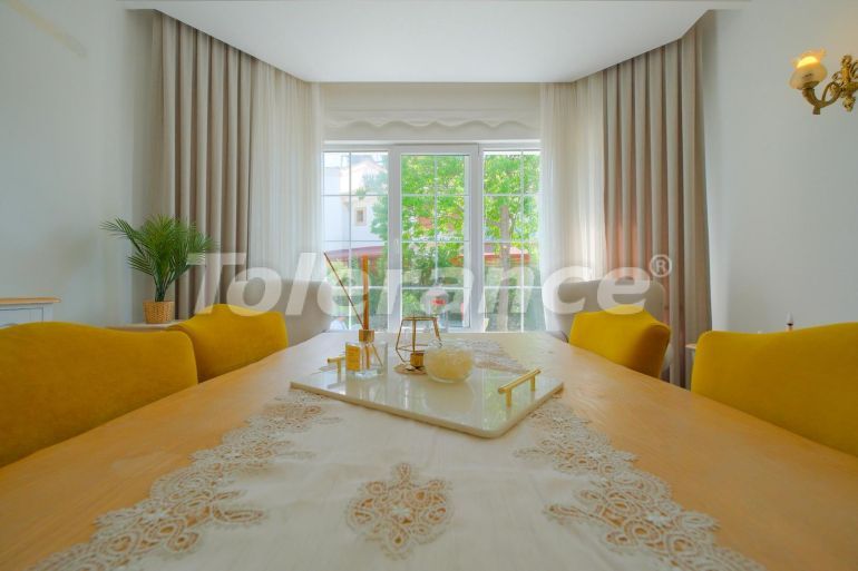 Вилла или дом в Дошемеалты, Анталия с бассейном: купить недвижимость в Турции - 125574