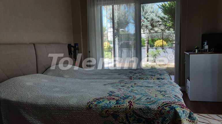 Вилла или дом в Дошемеалты, Анталия с бассейном: купить недвижимость в Турции - 126017