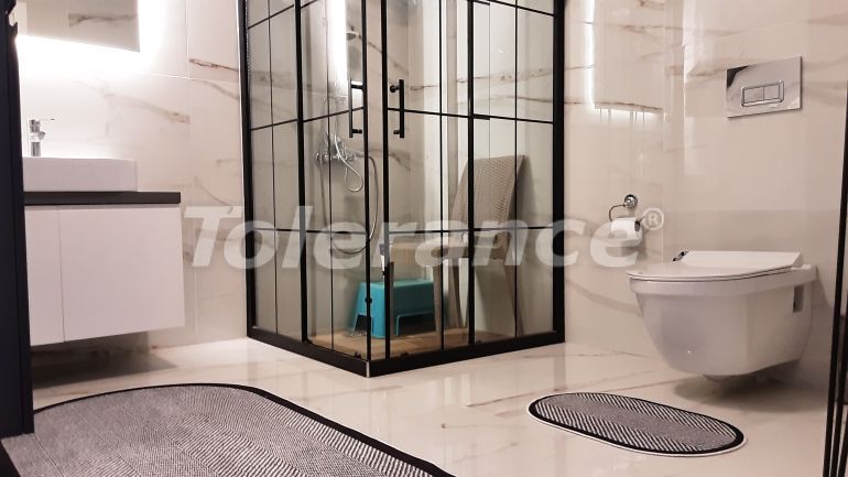 Вилла или дом в Дошемеалты, Анталия с бассейном: купить недвижимость в Турции - 126027